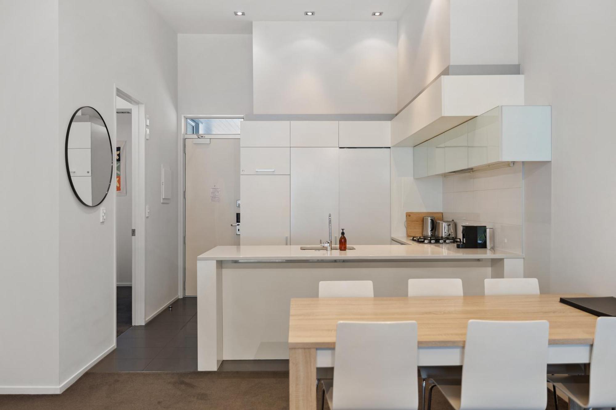 Apartament Stylish Haven Luxury Interiors In Prime Location Queenstown Zewnętrze zdjęcie